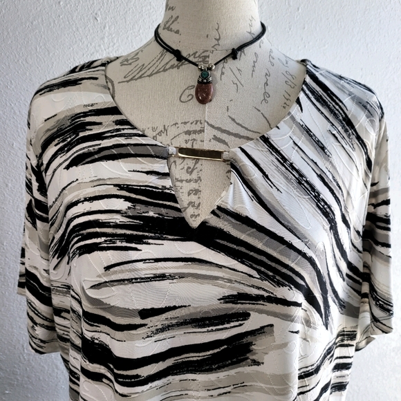 JM COLLECTION Tunic Top - Picture 1 of 4